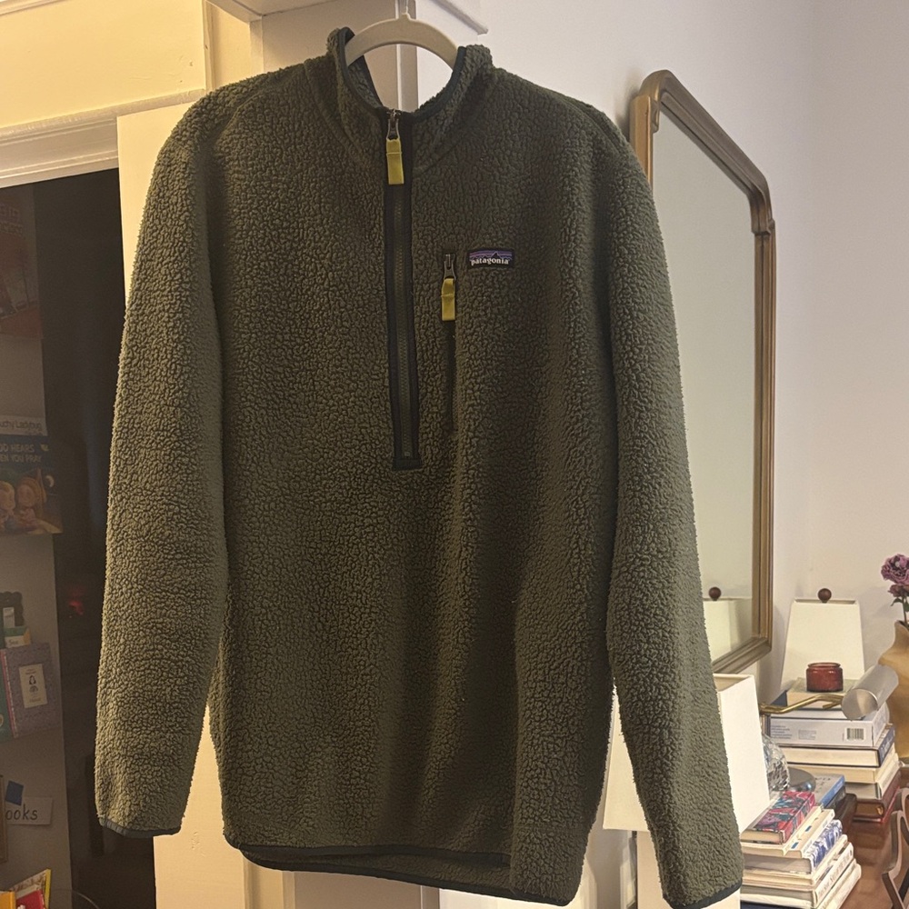 Patagonia Forest Green Fleece Jacket